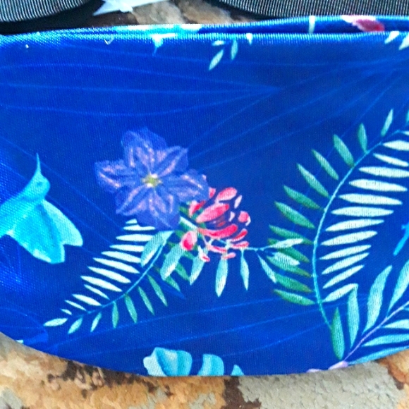 6x*Host Pick*FILA fanny pack - Picture 7 of 16